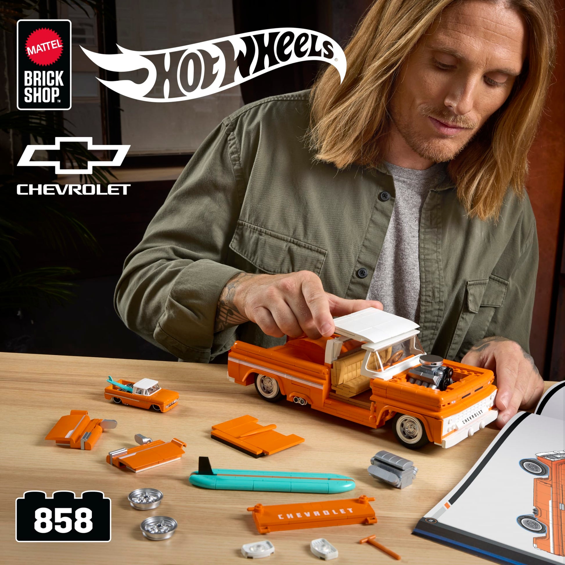 (Sold Out) Mattel Brick Shop Hot Wheels Custom ’62 Chevy Pickup Building Toy Kit (858 Pieces), For Collectors